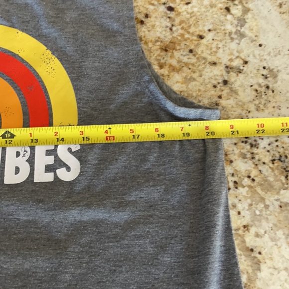 😎 Good Vibes women’s tank top great for the gym - Picture 3 of 4